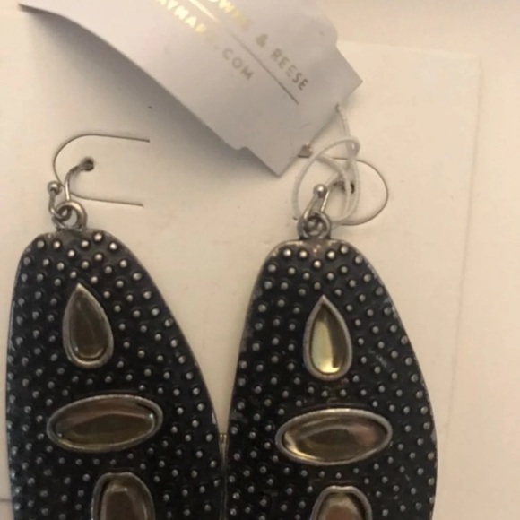 Rare Emily Maynard earrings ( The Bachelorette) - Picture 3 of 4